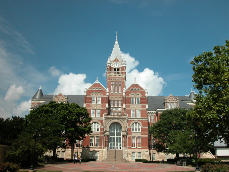 Davis Administration Building (front facade), Friends University